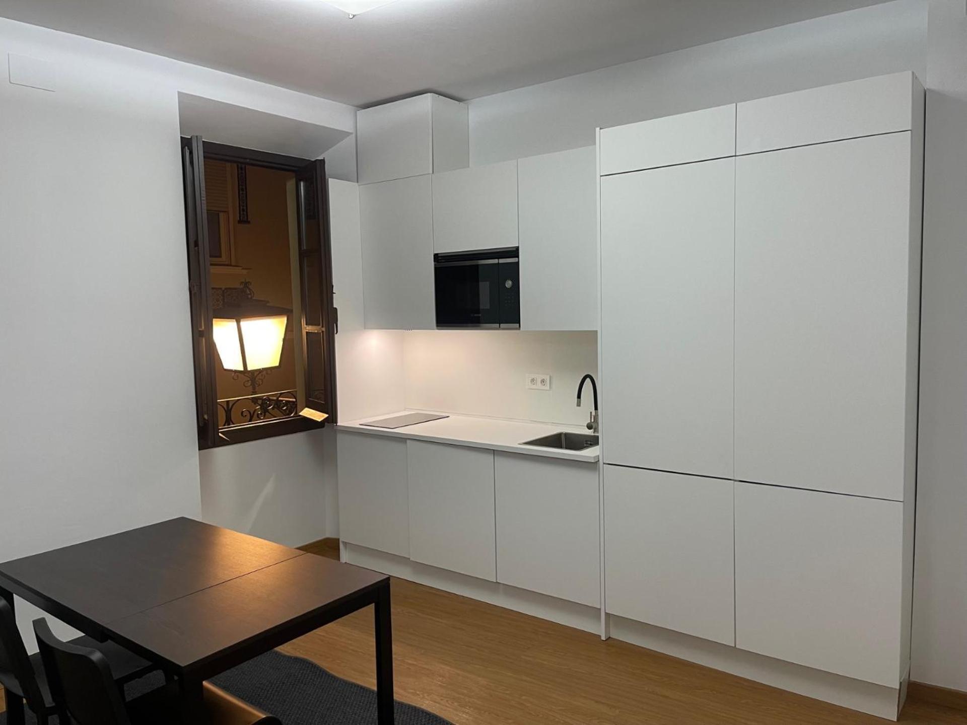 Apartamento Calle Rodrigo De Triana Con Opcion De Parking 세비야 외부 사진