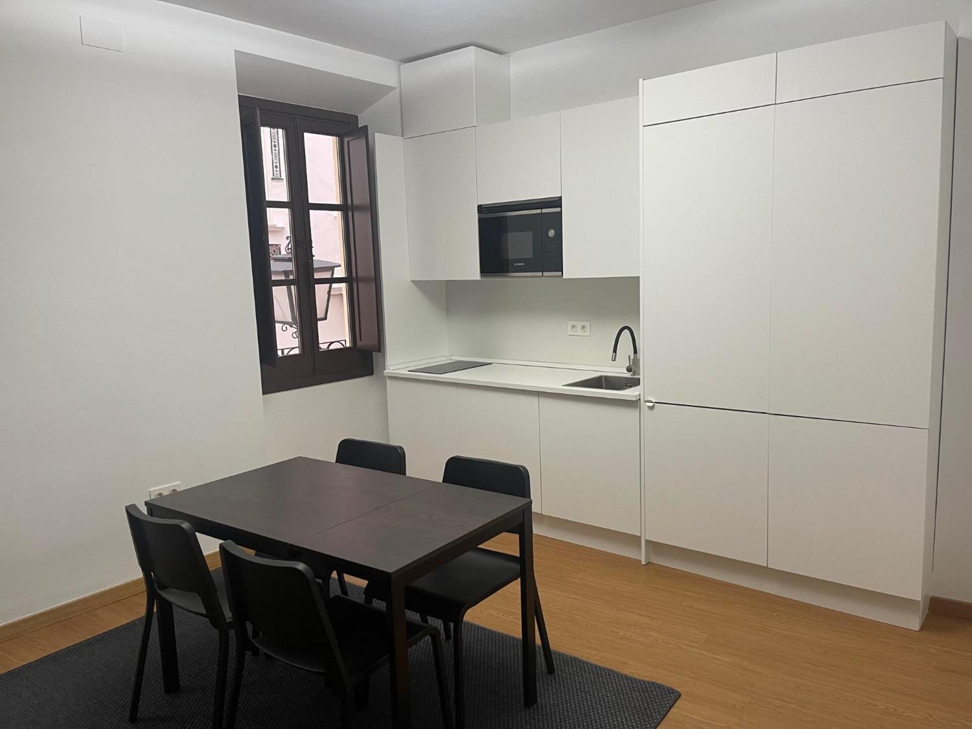 Apartamento Calle Rodrigo De Triana Con Opcion De Parking 세비야 외부 사진